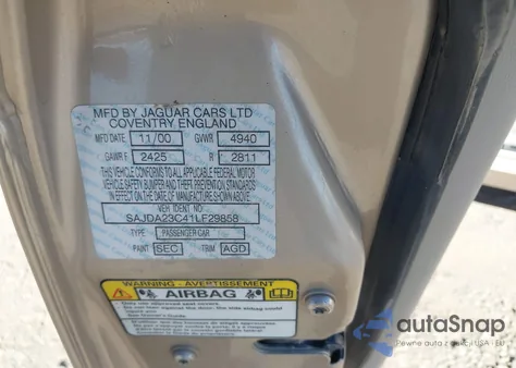 2001 Jaguar Xj8 L z USA, uszkodzony, nr VIN SAJDA23C41LF29858